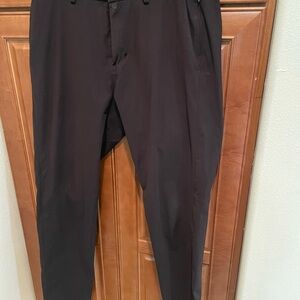 Lululemon Men's Black Pants